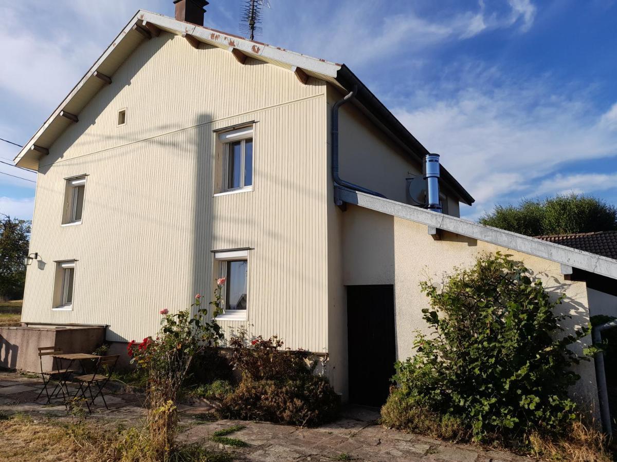 La Cantiniere Fougerolles-Saint-Valbert Exterior photo
